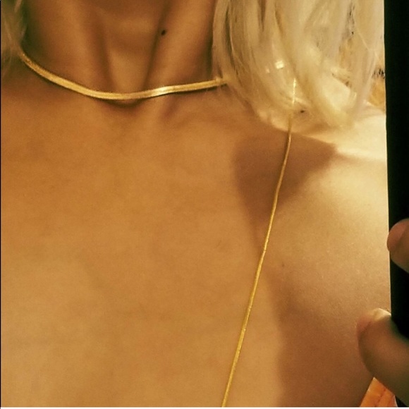 Gold Choker - Picture 8 of 8